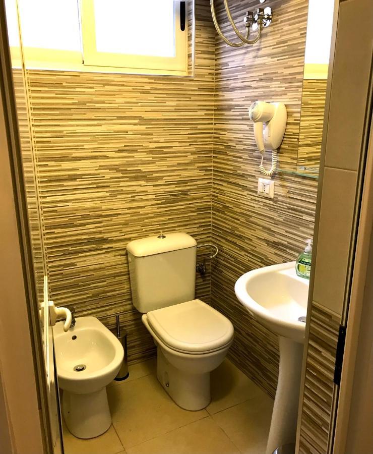 Home Away From Home Apartment ドゥラス エクステリア 写真