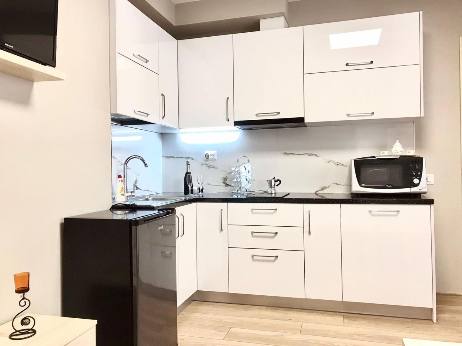 Home Away From Home Apartment ドゥラス エクステリア 写真